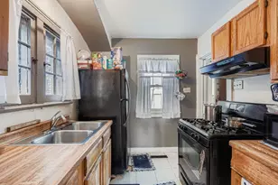 971 Thomas Ave, Saint Paul, MN 55104 - Photo 6