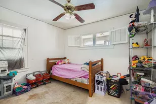 971 Thomas Ave, Saint Paul, MN 55104 - Photo 10