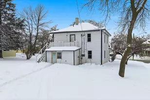 155 Excelsior Ave N, Annandale, MN 55302 - Photo 2