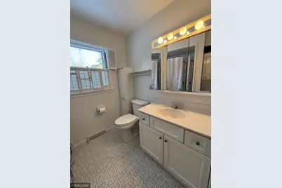 1222 W 4th Street, New Richmond, WI 54017 - Photo 12