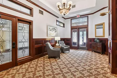 1060 Grand Avenue #404, Saint Paul, MN 55105 - Photo 4