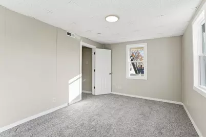 747 Buchanan Street NE, Minneapolis, MN 55413 - Photo 20