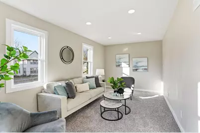 747 Buchanan Street NE, Minneapolis, MN 55413 - Photo 6