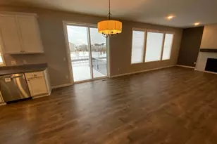 11775 33rd St N, Lake Elmo, MN 55042 - Photo 6