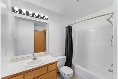 1043 Honeysuckle Lane SE, Cambridge, MN 55008 - Photo 46