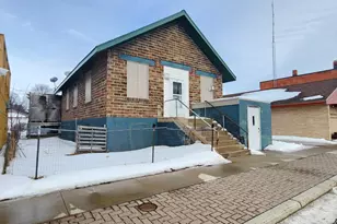 105 Main St W, Eagle Bend, MN 56446 - Photo 2