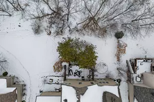 695 Rosa Ct, Eagan, MN 55123 - Photo 60