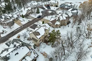 695 Rosa Ct, Eagan, MN 55123 - Photo 58