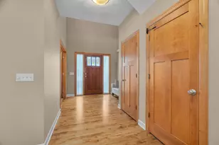 695 Rosa Ct, Eagan, MN 55123 - Photo 6