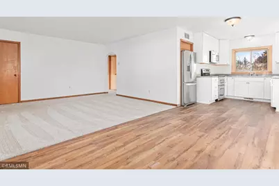 724 Wisconsin Street, Hudson, WI 54016 - Photo 10