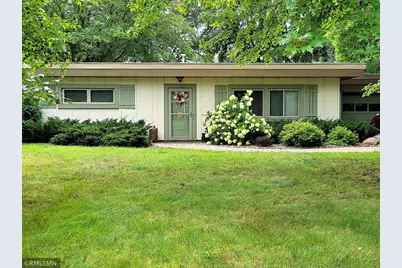 724 Wisconsin Street, Hudson, WI 54016 - Photo 1