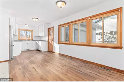 724 Wisconsin Street, Hudson, WI 54016 - Photo 12