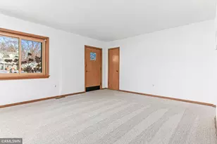 724 Wisconsin St, Hudson, WI 54016 - Photo 8