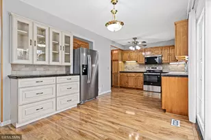 2311 Grange Ave N, Oakdale, MN 55128 - Photo 14