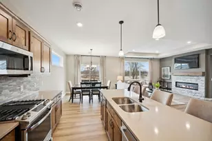 7801 Bridgewater Ct, Greenfield, MN 55373 - Photo 4