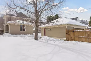 910 W 4th St, Red Wing, MN 55066 - Photo 42