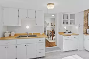 844 Howell Street N, Saint Paul, MN 55104 - Photo 8