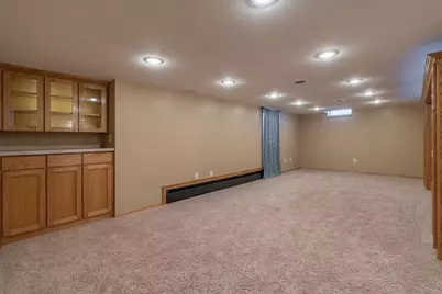 1211 13th Avenue SW, Willmar, MN 56201 - Photo 18