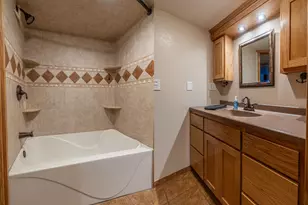 1211 13th Ave SW, Willmar, MN 56201 - Photo 16