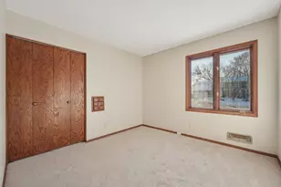 8124 W 103rd St, Bloomington, MN 55438 - Photo 14