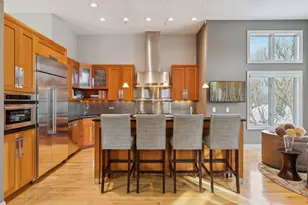 606 River St, Minneapolis, MN 55401 - Photo 28