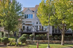 606 River St, Minneapolis, MN 55401 - Photo 4