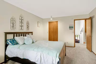 6701 W 82nd Street, Bloomington, MN 55438 - Photo 24