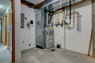 412 Lee St, Durand, WI 54736 - Photo 32