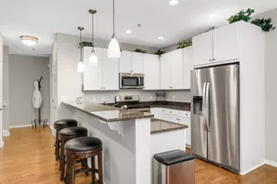 17710 Valley Cove Ct, Wayzata, MN 55391 - Photo 14