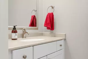 17710 Valley Cove Ct, Wayzata, MN 55391 - Photo 16