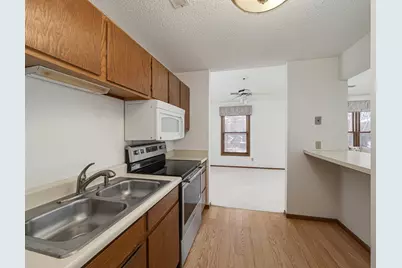 1381 Berry Ridge Road #604, Eagan, MN 55123 - Photo 10