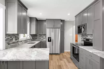 9181 31st Street N, Lake Elmo, MN 55042 - Photo 14