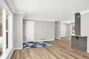 9181 31st St N, Lake Elmo, MN 55042 - Photo 8