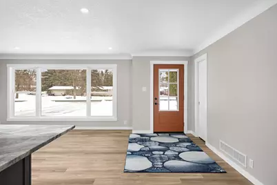 9181 31st Street N, Lake Elmo, MN 55042 - Photo 4