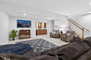 8336 Suffolk Dr, Chanhassen, MN 55317 - Photo 26