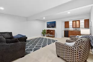 8336 Suffolk Dr, Chanhassen, MN 55317 - Photo 24