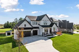 1389 Palmer Dr N, Lake Elmo, MN 55042 - Photo 4