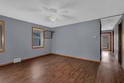 1031 17th Avenue N, Saint Cloud, MN 56303 - Photo 6