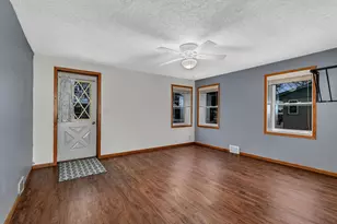 1031 17th Ave N, Saint Cloud, MN 56303 - Photo 4