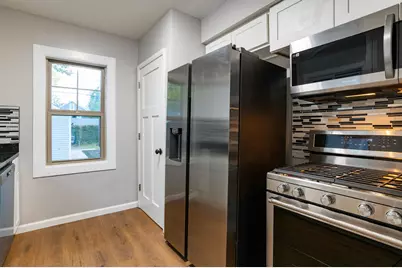 3355 Upton Avenue N, Minneapolis, MN 55412 - Photo 12