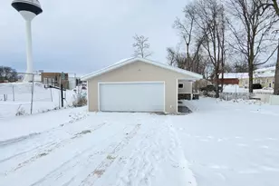 703 2nd St, Henning, MN 56551 - Photo 2