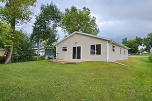 703 2nd St, Henning, MN 56551 - Photo 2