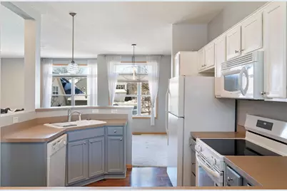 7413 Zane Avenue N, Brooklyn Park, MN 55443 - Photo 4