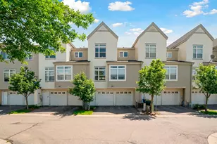 7413 Zane Ave N, Brooklyn Park, MN 55443 - Photo 2