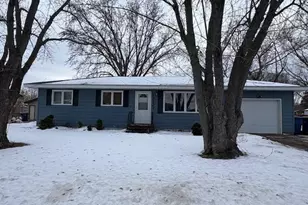 1312 13th St N, Saint Cloud, MN 56303 - Photo 2