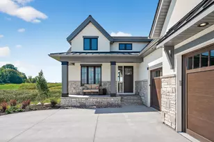 18445 Northome Blvd, Wayzata, MN 55391 - Photo 2