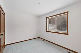 2163 Hadley Hills Dr NE, Rochester, MN 55906 - Photo 26