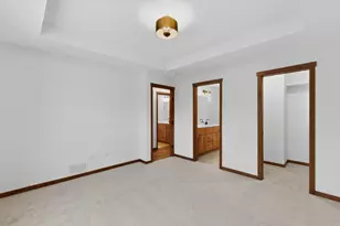 2163 Hadley Hills Dr NE, Rochester, MN 55906 - Photo 22