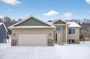 2163 Hadley Hills Dr NE, Rochester, MN 55906 - Photo 2