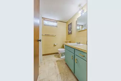 609 E 8th Street, Winthrop, MN 55396 - Photo 20